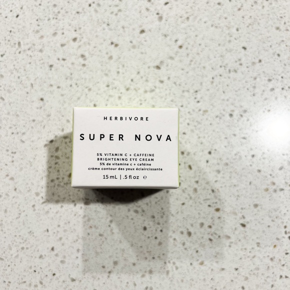 Super Nova 5% THD Vitamin C + Caffeine Brightening Eye Cream - Picture 2 of 6